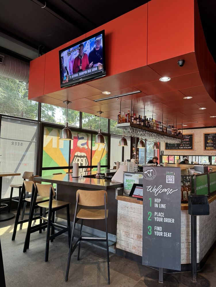 Hopdoddy Burger Bar