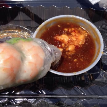 La Petite Camille - Shrimp roll & sauce - Vietnamese Near Me - Millbrae, California La Petite Camille - Shrimp roll & sauce - Vietnamese Near Me - Millbrae, California
