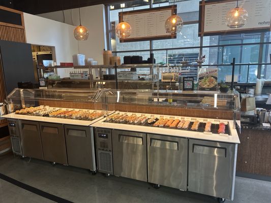 Nohm sushi bar & kaisendon by null