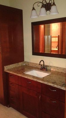 Her Construction Logo