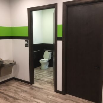paradigmQ - Bathrooms - Escape Games Near Me - Vancouver, Washington