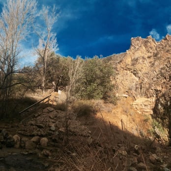 Paradise Falls - Hiking Near Me - Thousand Oaks, California