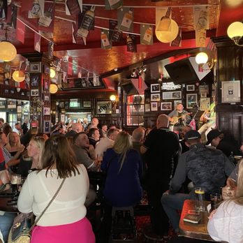 The Temple Bar - Main room where music is played - Pubs Near Me - Dublin, D The Temple Bar - Main room where music is played - Pubs Near Me - Dublin, D