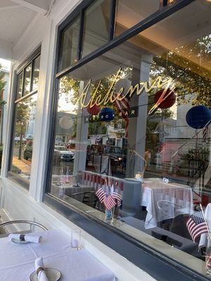 Alchemy Bistro & Bar by null