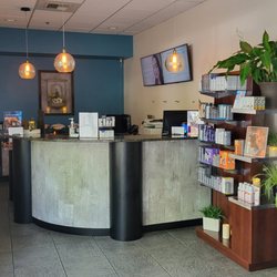 Hand & Stone Massage and Facial Spa