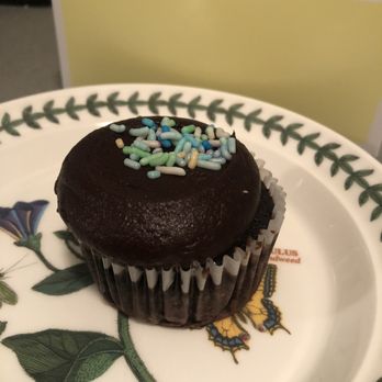 Billy’s Bakery - Upper West Side - Chocolate cake with chocolate buttercream frosting - Bakeries Near Me - New York, New York