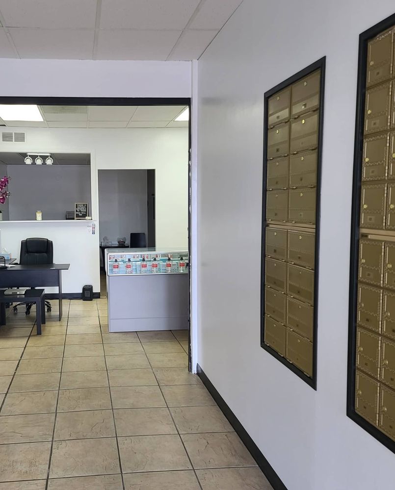 EAGLE MAILBOX RENTALS Updated June 2024 14435 Sherman Way, Los Angeles, California Mailbox