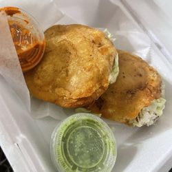 Gorditas de Chicharrón / Fried Pork Rind Gorditas