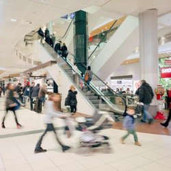 Shopping Center St. Jakob-Park - Innenansicht Shopping Center St. Jakob-Park