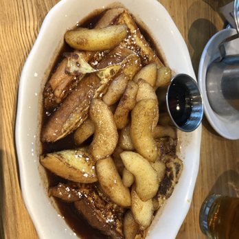 Eggy's Diner Chicago - Apple Cinnamon French Toast - Breakfast & Brunch Near Me - Chicago, Illinois Eggy's Diner Chicago - Apple Cinnamon French Toast - Breakfast & Brunch Near Me - Chicago, Illinois