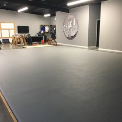 Gracie Gulf Coast Brazilian Jiu Jitsu Academy - 700 square feet of floating mat space