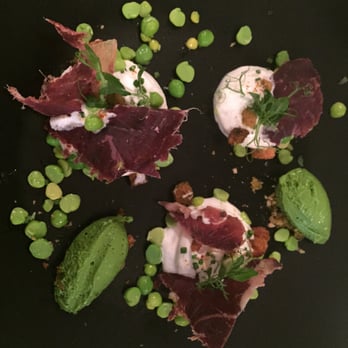 Le Reminet - Sheep yogurt, dried Soanish beef, peas and peavine, herbed sorbet! - French Near Me - Paris, 75 Le Reminet - Sheep yogurt, dried Soanish beef, peas and peavine, herbed sorbet! - French Near Me - Paris, 75