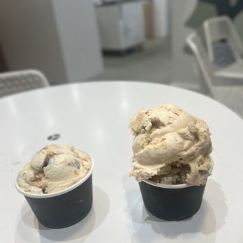 Wynston’s Ice Cream - Butterbeer cheesecake and salted vanilla truffle - Ice Cream & Frozen Yogurt Near Me - San Marcos, California Wynston’s Ice Cream - Butterbeer cheesecake and salted vanilla truffle - Ice Cream & Frozen Yogurt Near Me - San Marcos, California