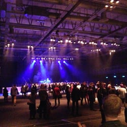 Annexet - Inför Crystal Castles!