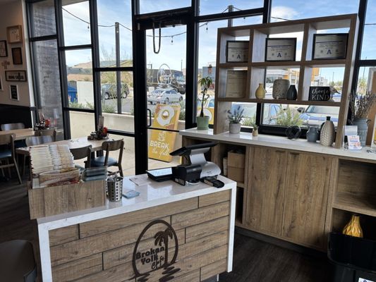 Broken Yolk Cafe by null