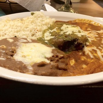 Herradura Vieja - Chills relleno - veg combo #4 - Mexican Near Me - Chelmsford, Massachusetts