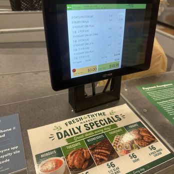 Fresh Thyme Market - Farmers Market Near Me - Indianapolis, Indiana