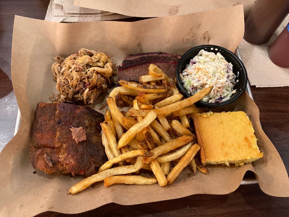 MISSION BBQ Updated August 2024 37 Photos & 66 Reviews 5231
