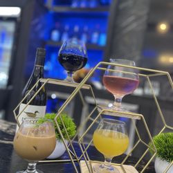 Uniq Nail Bar - We have your favorite drinks, book your appointment at
Www.uniqnailbar.com