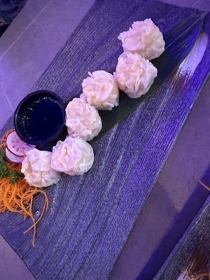 Green Papaya Thai & Sushi (210 Location) by null