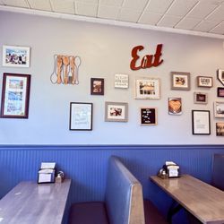 Elm Hill Pizza