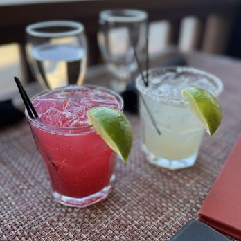 El Farol Restaurant - Prickly Pear and Classic Margherita - Spanish Near Me - Santa Fe, New Mexico El Farol Restaurant - Prickly Pear and Classic Margherita - Spanish Near Me - Santa Fe, New Mexico
