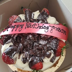 Patisserie Lajeunesse Vimont - Strawberry shortcake.... with a message.