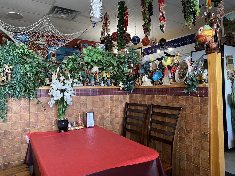 Jose Jose Latin Restaurant Logo