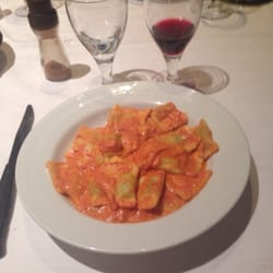 Pizzeria Jair - Ravioli with rose sauce!
