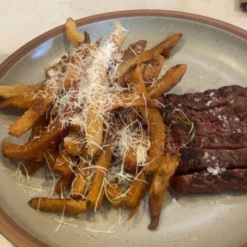 Uncle Wolfie’s Breakfast Tavern - Steak & Frites - Breakfast & Brunch Near Me - Milwaukee, Wisconsin