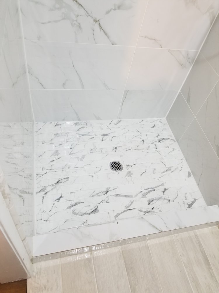 Slide of Reyes Handyman & General Construction