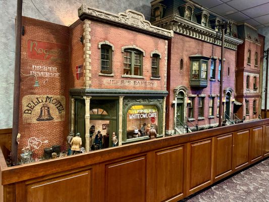 Schmitty's Bar by null