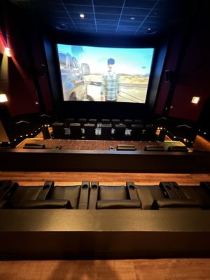 AMC River East 21 by null