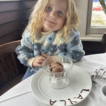 The Huntley Taverne - Fun dessert for the kids! - New American Near Me - Summit, New Jersey