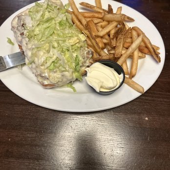Rusty Bucket Restaurant and Tavern - Cheese steak and fries EXCELLENT - Pubs Near Me - Mason, Ohio Rusty Bucket Restaurant and Tavern - Cheese steak and fries EXCELLENT - Pubs Near Me - Mason, Ohio