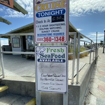 Seahorse - Merry Pier activities. - Breakfast & Brunch Near Me - St. Pete Beach, Florida