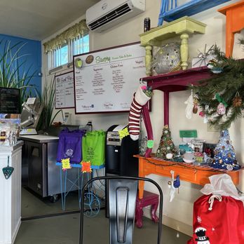 The Right Slice - Merchandise, much hand made - Desserts Near Me - Kalaheo, Hawaii