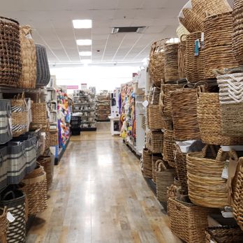 HomeGoods - Home Decor Near Me - Eastvale, California HomeGoods - Home Decor Near Me - Eastvale, California