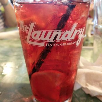 The Laundry - Pomegranate berry iced tea - New American Near Me - Fenton, Michigan The Laundry - Pomegranate berry iced tea - New American Near Me - Fenton, Michigan