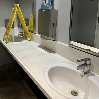 Philz Coffee - Bathroom mess - Coffee & Tea Near Me - Glendale, California Philz Coffee - Bathroom mess - Coffee & Tea Near Me - Glendale, California