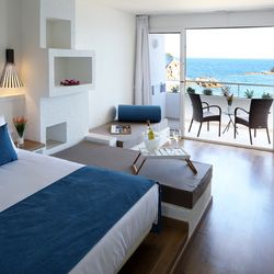 Golden Mar Menuda