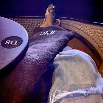 IPIC Houston - Blankets offered here! - Cinema Near Me - Houston, Texas