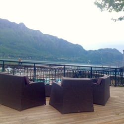 La Maison des Pêcheurs - Restaurant - Un petit verre avec vue sur le lac