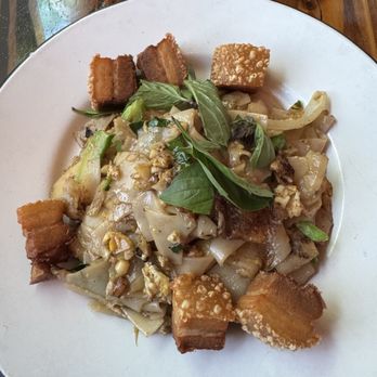 Glai Baan - Pad Kee Mao - Thai Near Me - Phoenix, Arizona Glai Baan - Pad Kee Mao - Thai Near Me - Phoenix, Arizona