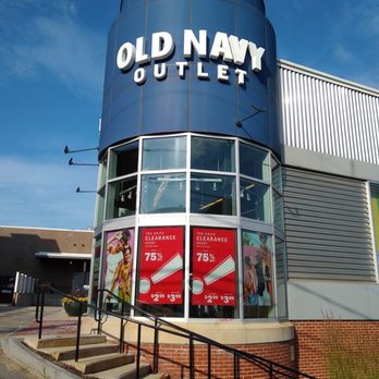 Old Navy Outlet - Men's Clothing Near Me - Freeport, Maine Old Navy Outlet - Men's Clothing Near Me - Freeport, Maine