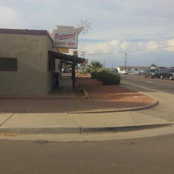 Headquarters Cafe - Not much to look at but good food inside. - American Near Me - Maricopa, Arizona