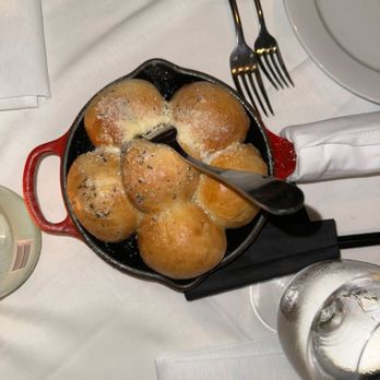 Steak 48 - Complimentary hot buns (chef's kiss) - Steakhouses Near Me - Houston, Texas Steak 48 - Complimentary hot buns (chef's kiss) - Steakhouses Near Me - Houston, Texas
