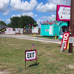 Yoakum Delights Coffee & More - View from the street going north on US HWY 77A NORTH