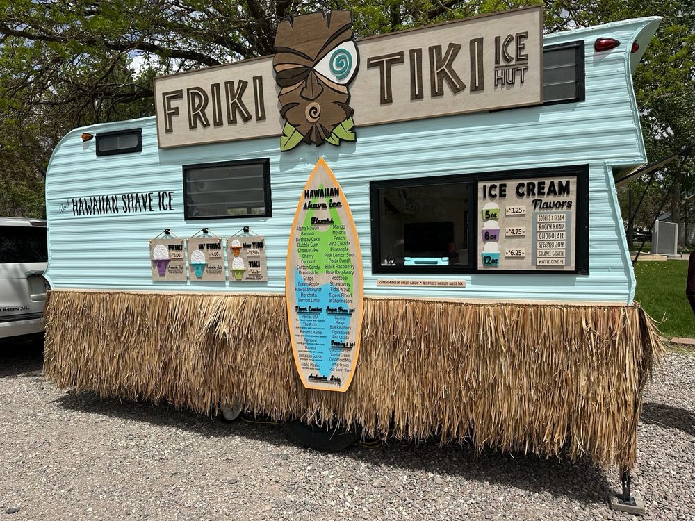 Friki Tiki Ice Hut Logo