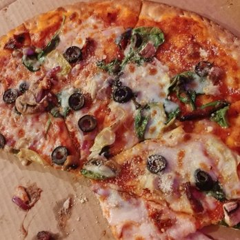 King's Pizza Cafe - Yum! Kapahulu pizza - Pizza Near Me - Honolulu, Hawaii